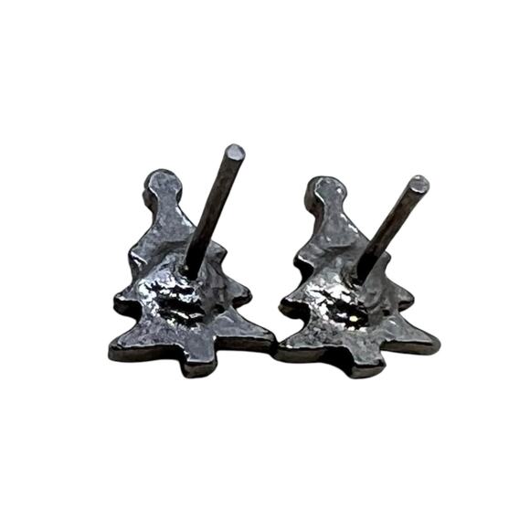 Vintage Christmas Tree Stud Earrings - Holiday Festive Silver Tone Jewelry - Picture 4 of 7